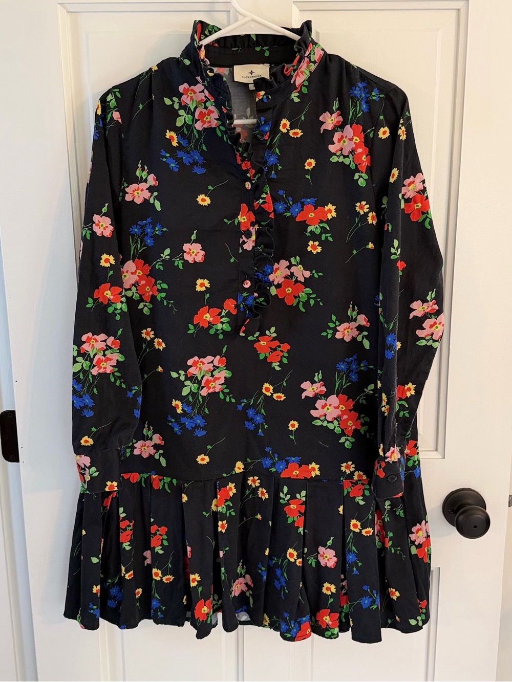 Tuckernuck Black Floral Ruffle Neck Long Sleeve Drop Waist Mini Dress Small